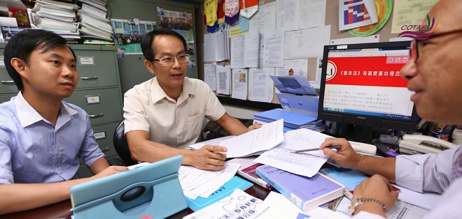 以专业态度应对社会动态