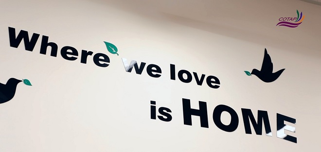 联系社群，拓展学生学习经历